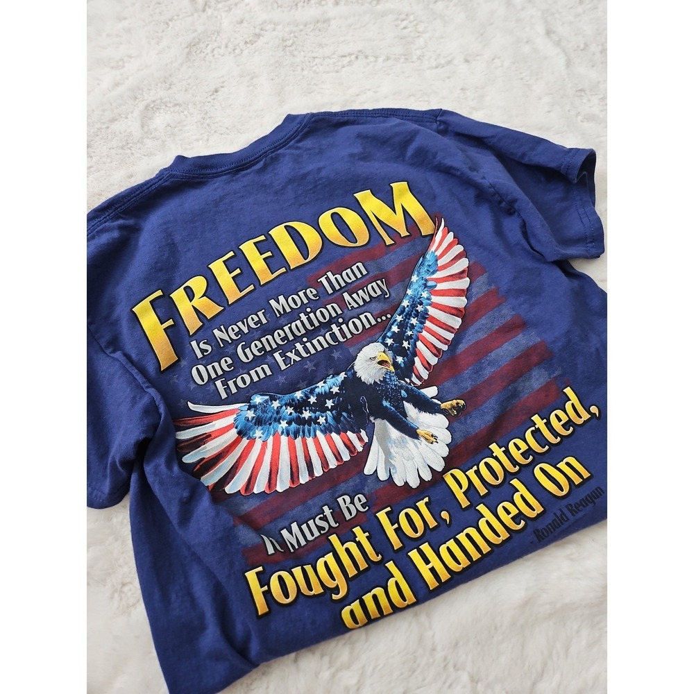 Gildan Ultra Cotton Ronald Reagan Freedom Quote T-Shirt - Blue - Size Medium